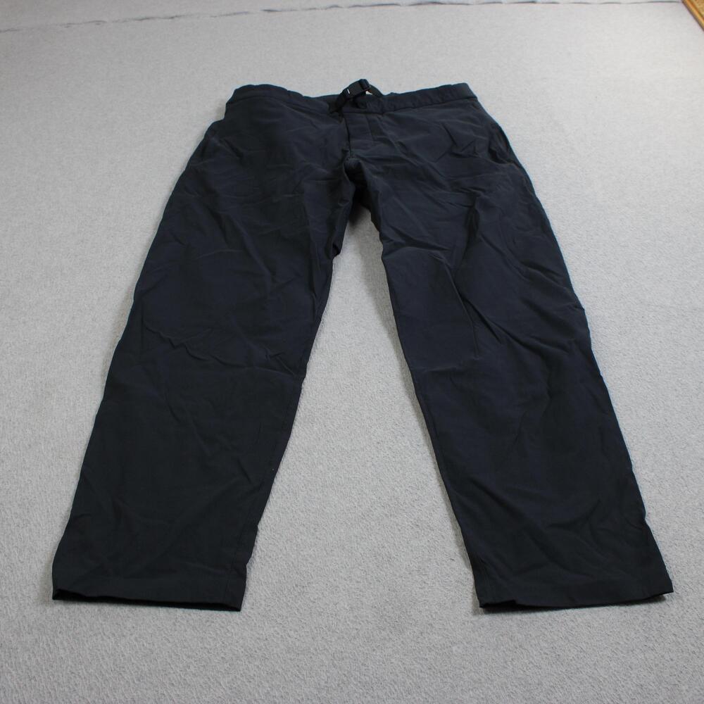 Lululemon Windbreaker Pants Men 34 Black Belted Straight Cropped Travel Hike